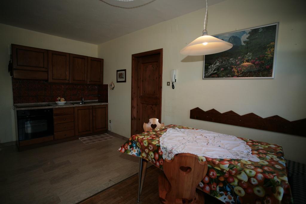 Apartmán Villetta Panorama Canazei Pokoj fotografie